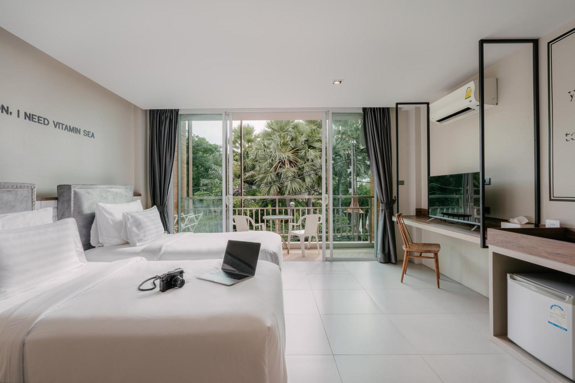 Sugar Ohana Poshtel Kata Beach  Buitenkant foto
